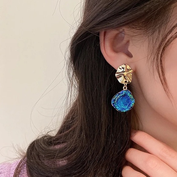 ◾️Volcanic Rock Earring (blue gold) - Picture 2 of 4